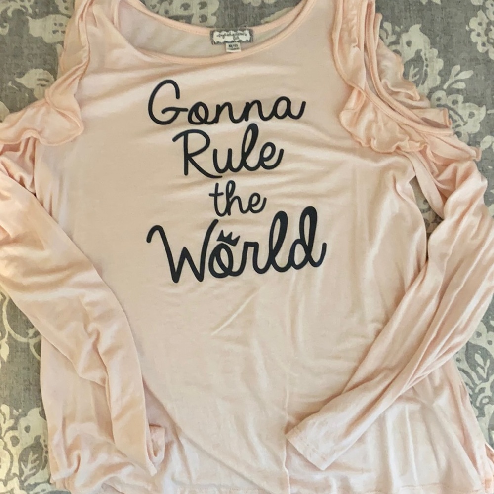 Light pink ruffle cold shoulder top